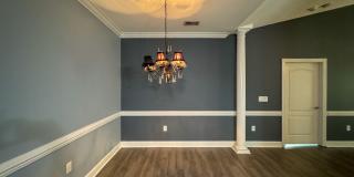 Beautiful 3 Bed 2 Bath Condo with Community Amenities Gallery 9