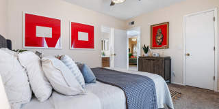 1341 E Ellis Drive Gallery 16