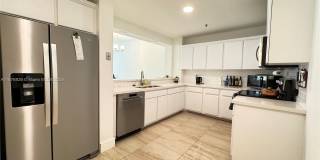 201 CRANDON BL 207 Gallery 1