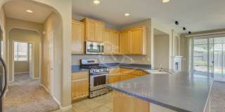 Beautiful 4 BD 2 BA Lincoln Home Gallery 14