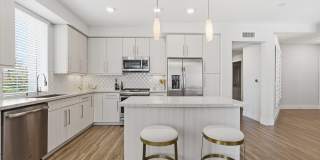 Sola at Pacific Highlands Ranch Gallery 30