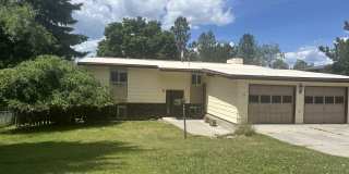 8 Columbine Road Gallery 1