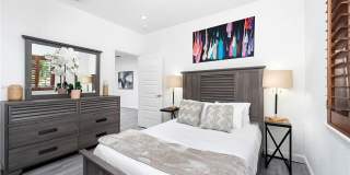 472 Sunset Dr Gallery 20