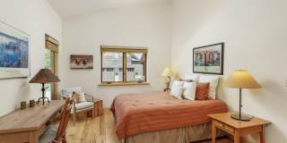 4072 Crystal Bridge Drive Gallery 23