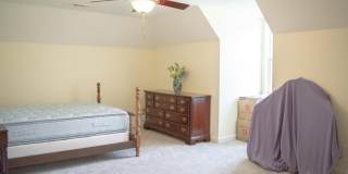 5055 Sussex Drive Gallery 32