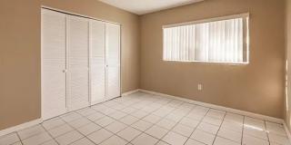 4923 Vincennes Ct Apt 3 Gallery 8