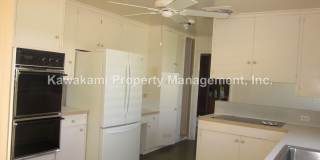 REDUCED rent until August 31!  Spacious, Single-Level Home on Large Lot in Desirable Niu Valley Gallery 11