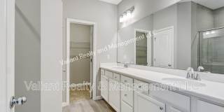 10167 Pavnes Creek Drive Gallery 22