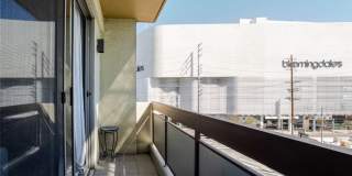 321 S San Vicente Boulevard Gallery 15