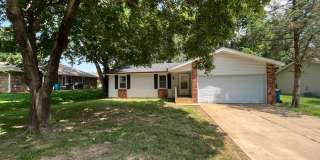 3 bedroom 1.5 bath Available now! 3 bedroom 1.5 bath Available now! Gallery 1