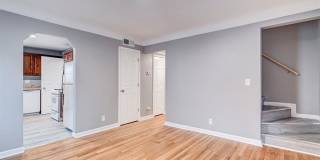 6151 HELEN Street Gallery 20