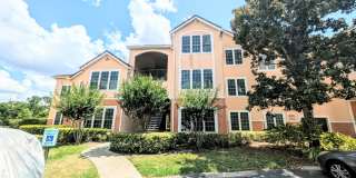 Annual unfurnished 2/2 condo in luxury development near Legacy Trail and Siesta Key. Gallery 1