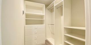 5550 Bonner LLC Gallery 51