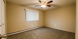 Holland Gardens Apartments Gallery 17
