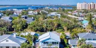 Beautiful 3 Bedroom 3 Bath Beachside Home Gallery 45