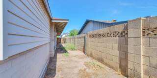 6 Bedroom 3.5 Bathroom Tri-Level Home In Tempe close to ASU Gallery 18