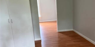 539 N Elm Avenue Gallery 12