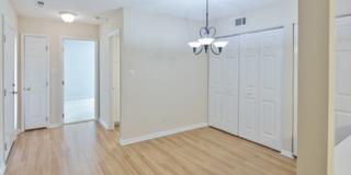 Condo for rent Gallery 20