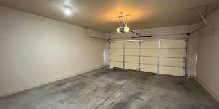Gated Townhome 3-Bedrooms 2.5-Bathrooms! Gallery 26