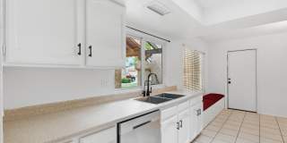 715 W Boxelder Place Gallery 10