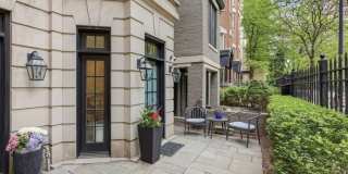 22 E Division Street Gallery 3