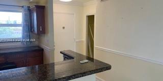 901 NE 14th Ave Gallery 4