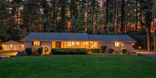102 Arbor Lane Professionally Managed by Select Real Estate Gallery 1
