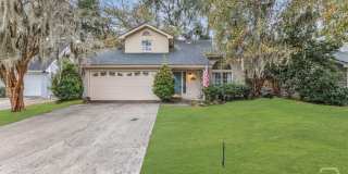 138 Penn Station Gallery 1