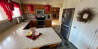 Beautiful Large 4 bedroom 2 bath in Levittown PA. Gallery 3