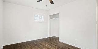 7109 Conser Street Gallery 21
