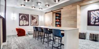 Lakeshore Pearl Gallery 23