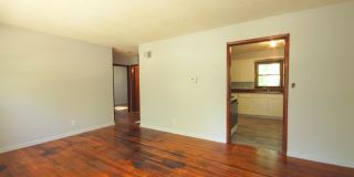 2731 Southeast Massachusetts Avenue Gallery 3