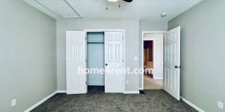 Gorgeous, Updated Home w/ Granite Counters and Wood Floors in Kitchen, Walkout Finished Basement! Gallery 35