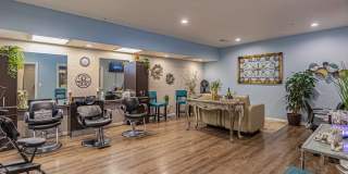 Album Quail Springs - 55+ Senior Living Community Gallery 17