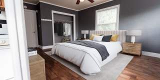 Edwards on Fifth Gallery 1