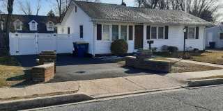 17, Gibbs Dr Gallery 1