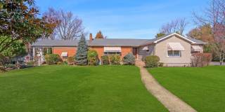 4 Lawrence Avenue Gallery 1