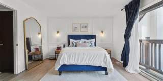 237 Strawberry Hill Avenue Gallery 21