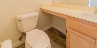 Beautiful 2 Bed, 2.5 Bath Two-Story Townhome in Belsera Gallery 14