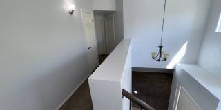 Beautiful eastside location Beautiful eastside location Gallery 29