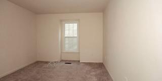 Fantastic 3br End-Unit Town Home in highly sought Silver Spring Neighborhood - Ready mid-June Gallery 22