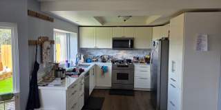 Large 3 bedroom home in quiet neighborhood cul-de-sac with amazing views Large 3 bedroom home in quiet neighborhood cul-de-sac with amazing views Gallery 4