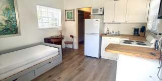 314 Desoto Street Gallery 6