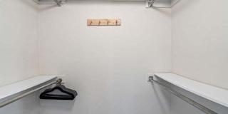 13046 W WILDWOOD Drive Gallery 9