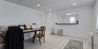 98 Maple Ave Gallery 3