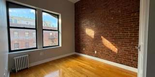 319 Lincoln Place Gallery 3