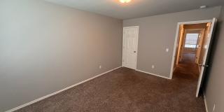 Beautiful 3 Bed 2 Bath in Moore Gallery 9