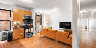 602 10TH Avenue Gallery 1