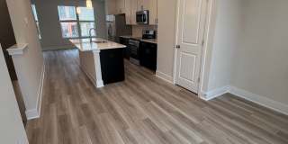 Newly Constructed 3bed/3.5 Bath townhome available now! Gallery 38