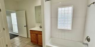 Baycliff Apartments Gallery 41